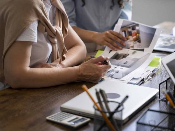 İşin İçin Ajans mı Freelancer mı? İşin İçin Ajans mı Freelancer mı?