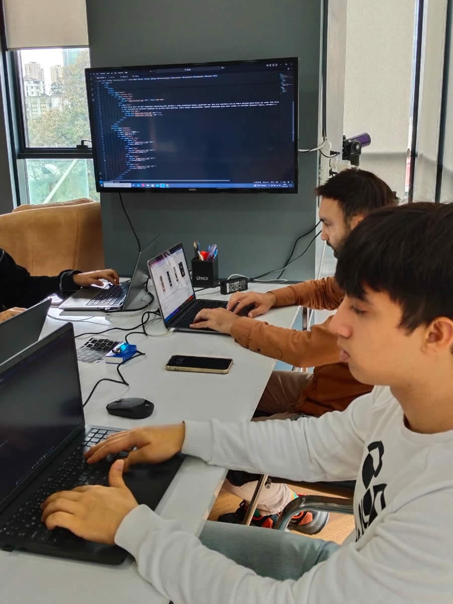 Üniversite Stajyeri İş İmkanı